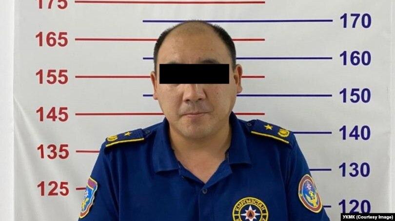 УКМК Өзгөчө кырдаалдар министрлигинин бөлүм башчысы кармалганын билдирди