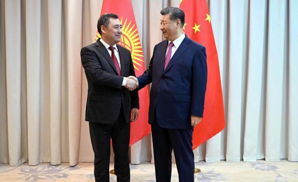 Президент Садыр Жапаров провел переговоры с председателем Китая Си Цзиньпином