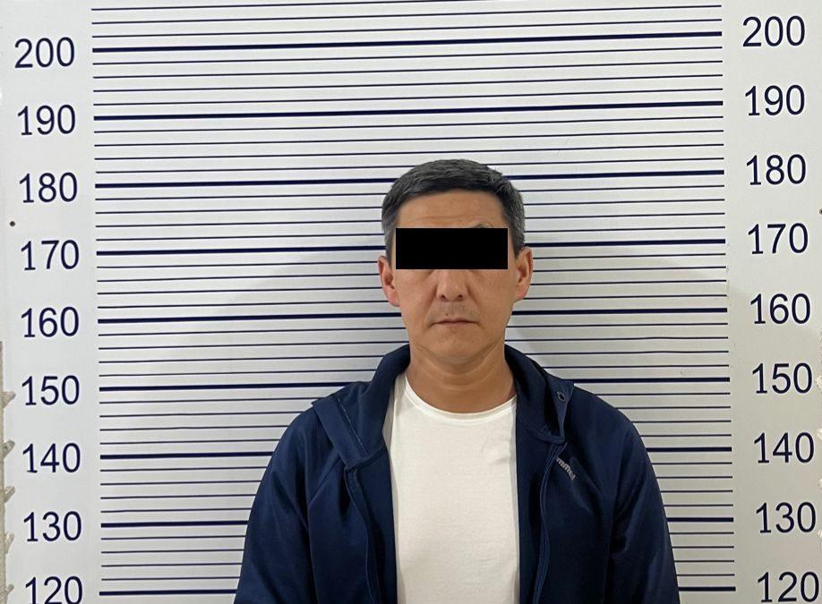 10 млн сом зыян: Ош шаарынын мэринин мурдагы жардамчысы кармалды
