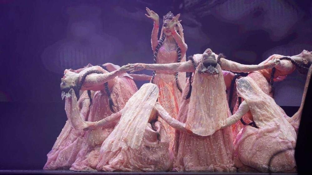 В Бишкеке состоялось мероприятие в честь 100-летия народного поэта Дагестана Расула Гамзатова. Фото